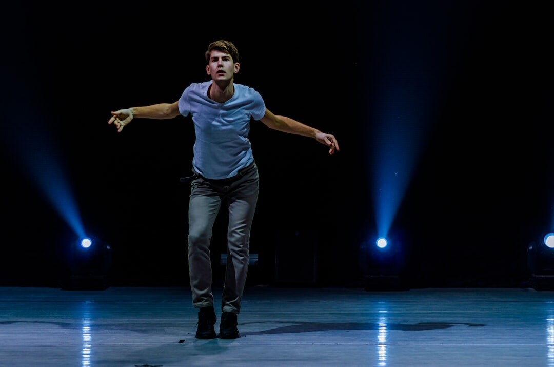 actor portrait on stage